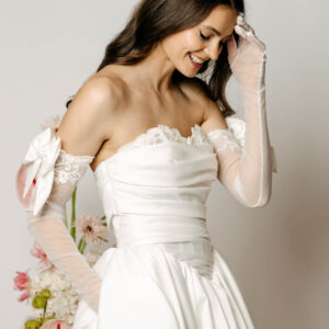 Manusi-pentru-rochie-de-mireasa---Marissa---Marina-Niscoveanu-3